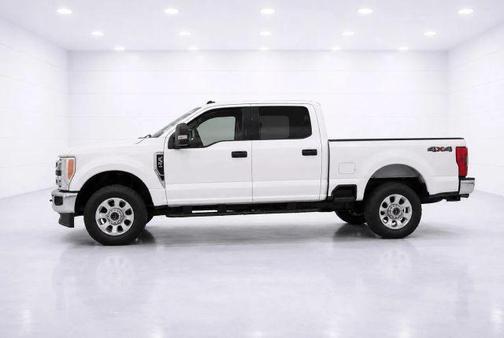 White 2024 Ford F-350 XLT
