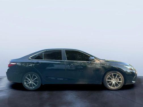 2015 Toyota Camry XSE