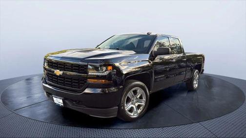 2018 Chevrolet Silverado 1500 Custom