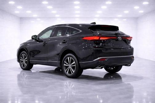 Black 2021 Toyota Venza LE