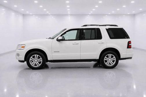 White 2010 Ford Explorer Limited