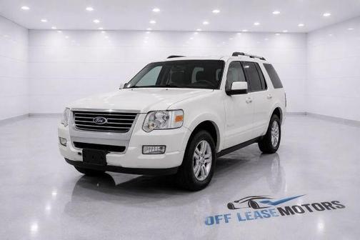White 2010 Ford Explorer Limited