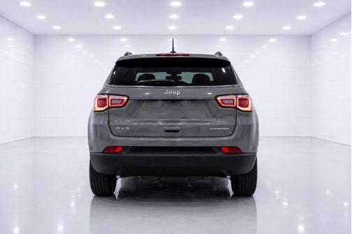 Gray 2023 Jeep Compass Latitude Lux