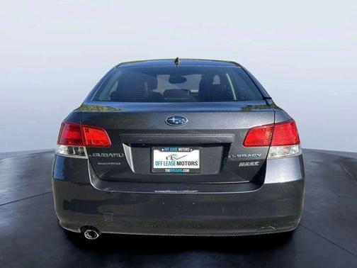 2013 Subaru Legacy 2.5i Limited