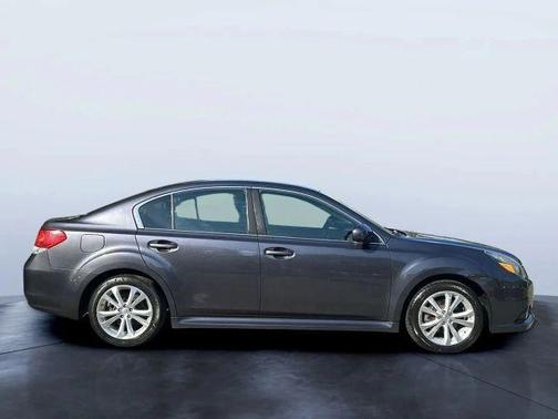 2013 Subaru Legacy 2.5i Limited
