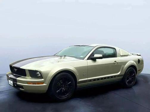 2005 Ford Mustang Premium