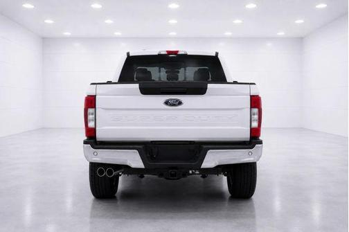 White 2022 Ford F-250 XLT