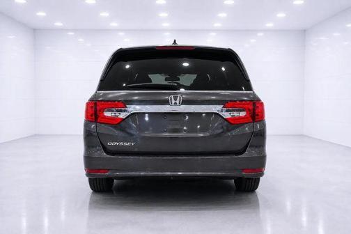 Gray 2014 Honda Odyssey EX-L