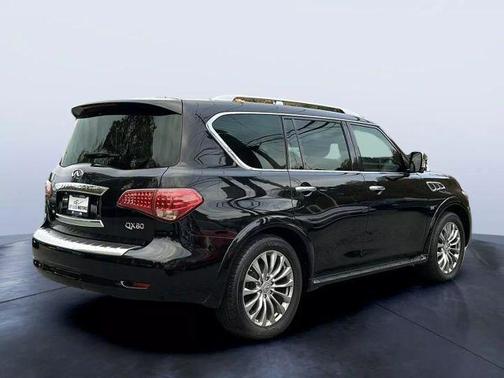 2016 INFINITI QX80 Base