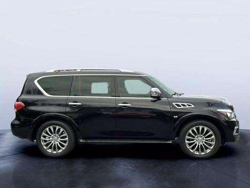2016 INFINITI QX80 Base
