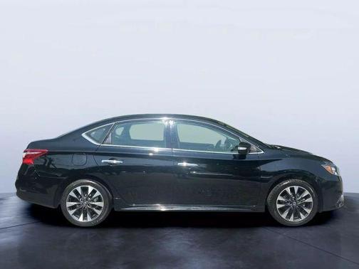 2019 Nissan Sentra SR