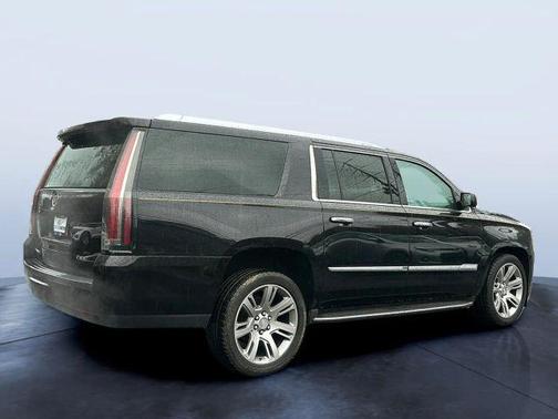 2015 Cadillac Escalade ESV Luxury