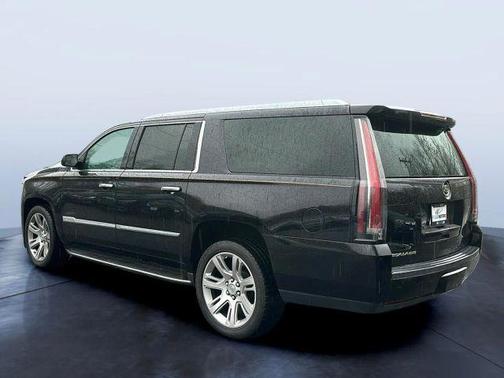 2015 Cadillac Escalade ESV Luxury