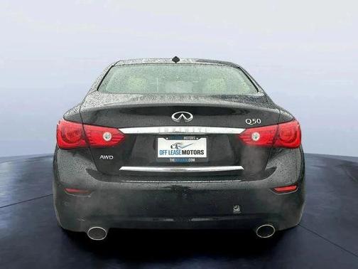 2015 INFINITI Q50 Premium