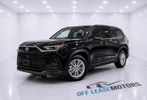 Black 2025 Toyota Grand Highlander XLE