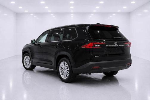 Black 2025 Toyota Grand Highlander XLE