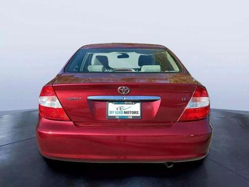 2002 Toyota Camry LE
