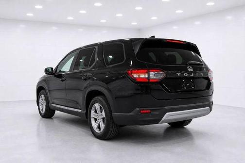 Black 2023 Honda Pilot EX-L 8-Passenger