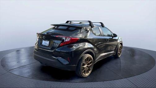 2021 Toyota C-HR LE