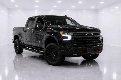 Gray 2022 Chevrolet Silverado 1500 LT Trail Boss
