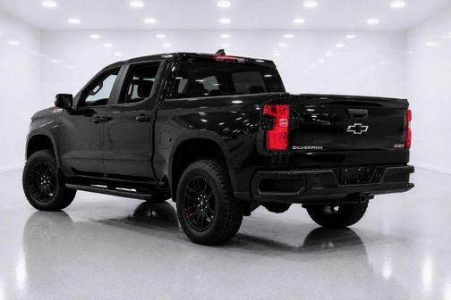 Gray 2022 Chevrolet Silverado 1500 LT Trail Boss