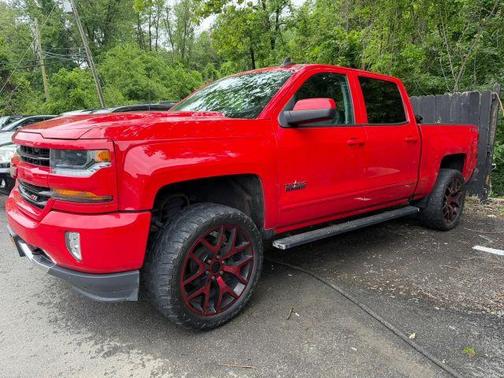 Red 2018 Chevrolet Silverado 1500 LT