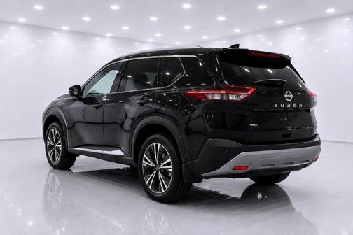 Black 2023 Nissan Rogue S