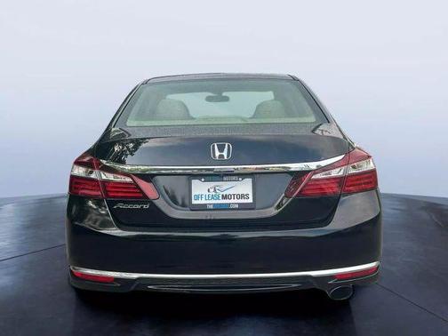 2017 Honda Accord LX