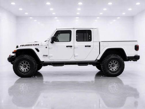 White 2020 Jeep Gladiator Rubicon