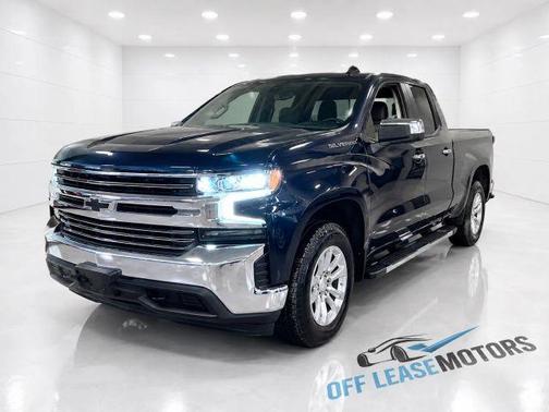 Gray 2021 Chevrolet Silverado 1500 LT