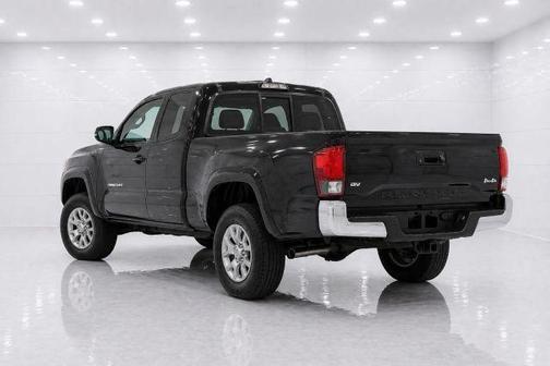 Black 2017 Toyota Tacoma SR5