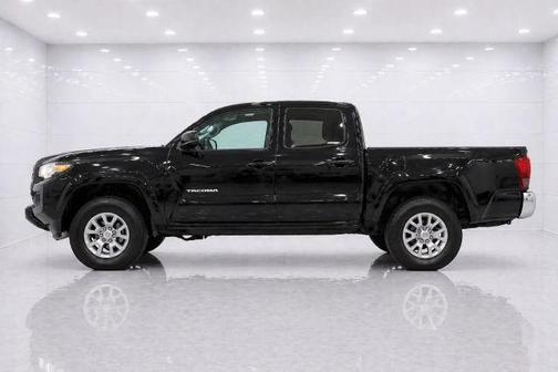 Black 2017 Toyota Tacoma SR5