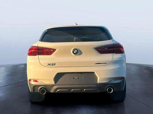 White 2018 BMW X2 xDrive28i