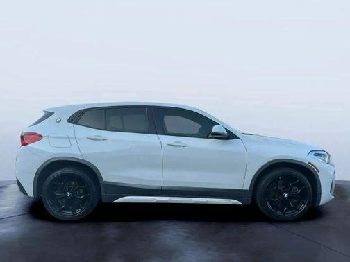 White 2018 BMW X2 xDrive28i