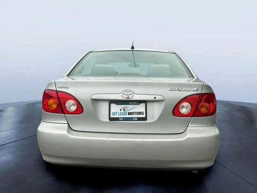 Silver 2004 Toyota Corolla LE