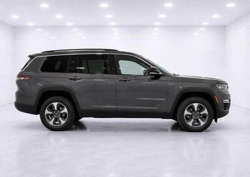 Gray 2022 Jeep Grand Cherokee 4xe Base