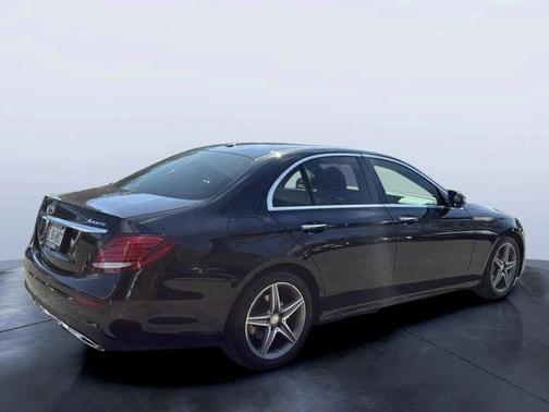 2017 Mercedes-Benz E-Class E 300 4MATIC
