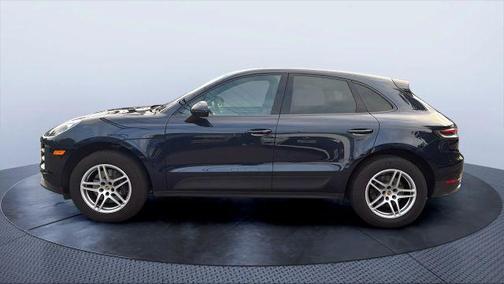 2020 Porsche Macan Base