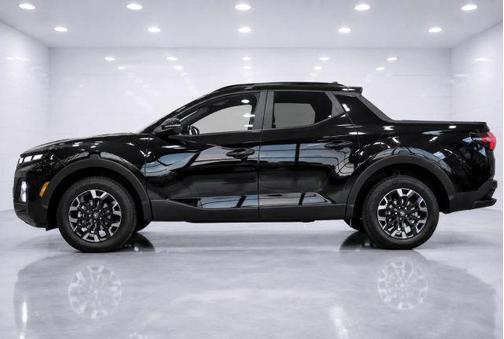 Black 2025 Hyundai SANTA CRUZ SEL