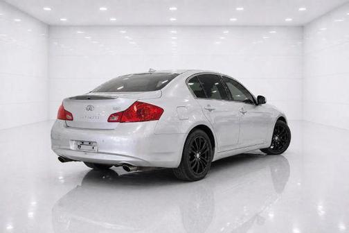 Liquid Platinum 2015 INFINITI Q40 Base