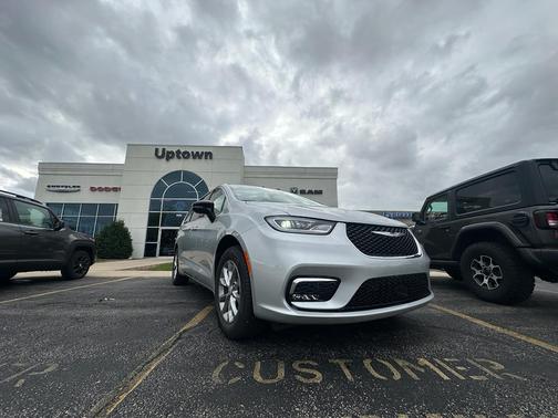 2026 Chrysler Pacifica L