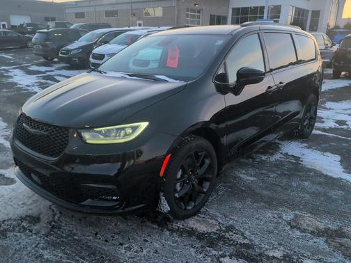 2026 Chrysler Pacifica Limited