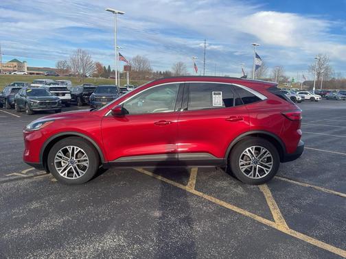 2022 Ford Escape SEL