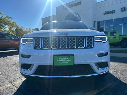 2020 Jeep Grand Cherokee Summit