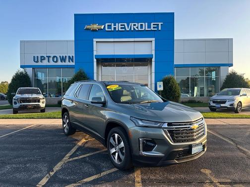 2023 Chevrolet Traverse LT Leather