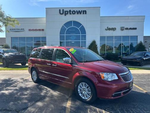 2012 Chrysler Town & Country Limited