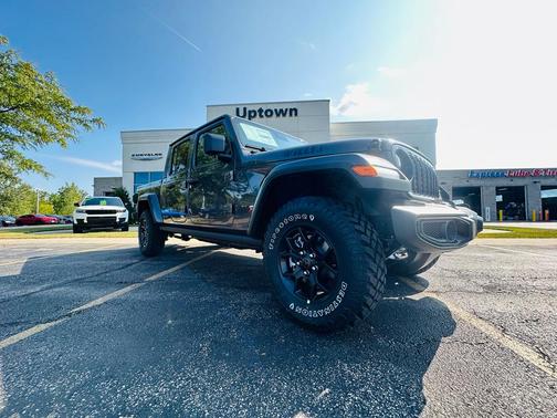 2025 Jeep Gladiator Willys