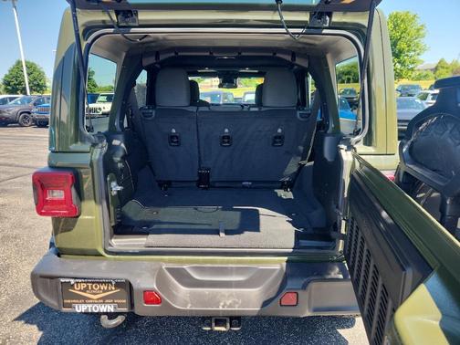 Sarge Green 2024 Jeep Wrangler 4-Door Sahara