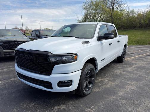 Bright White Clearcoat 2026 RAM 1500 Big Horn/Lone Star