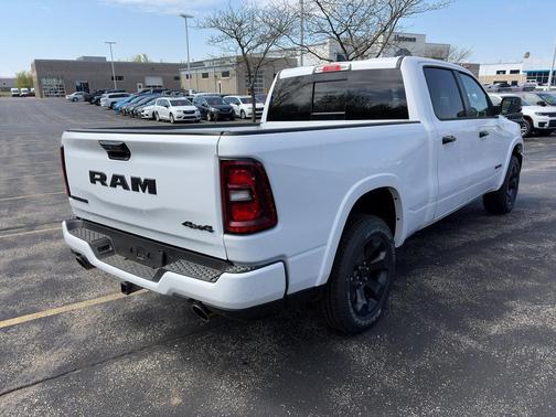 Bright White Clearcoat 2026 RAM 1500 Big Horn/Lone Star